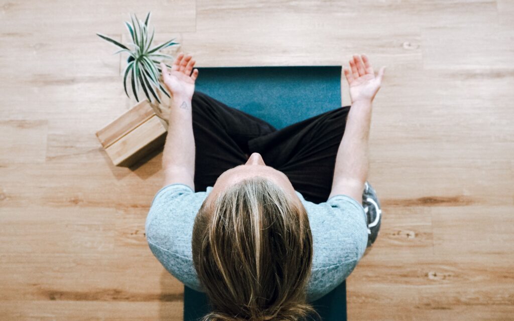 rectangle Ten to Zen mediation course for Deep Health Coaching
